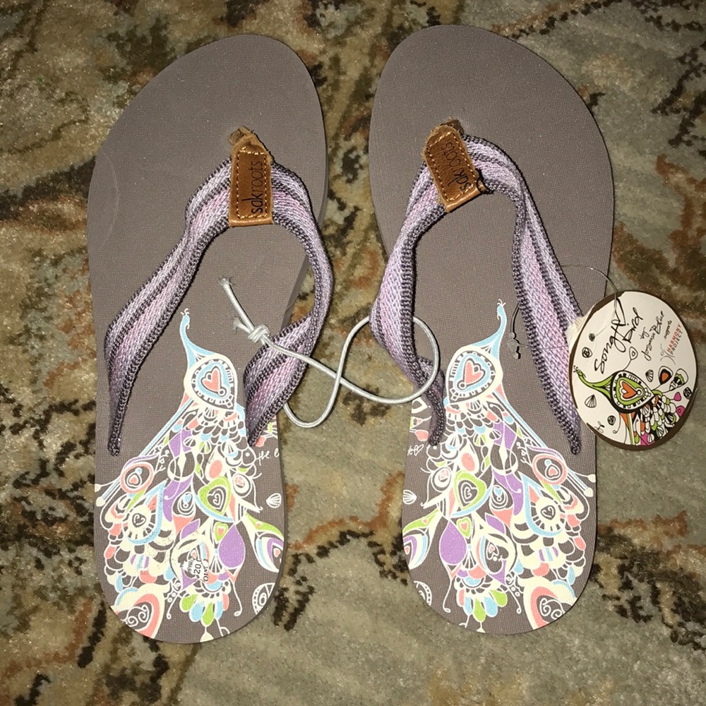 Brand new Sakroots flops